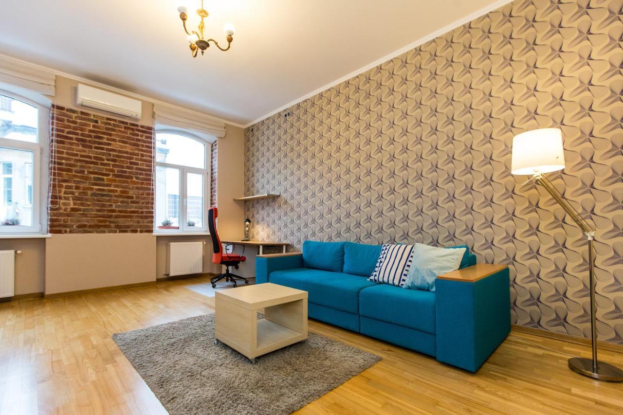 Light And Spacious Apartment On Gazova Str Lviv Exteriör bild